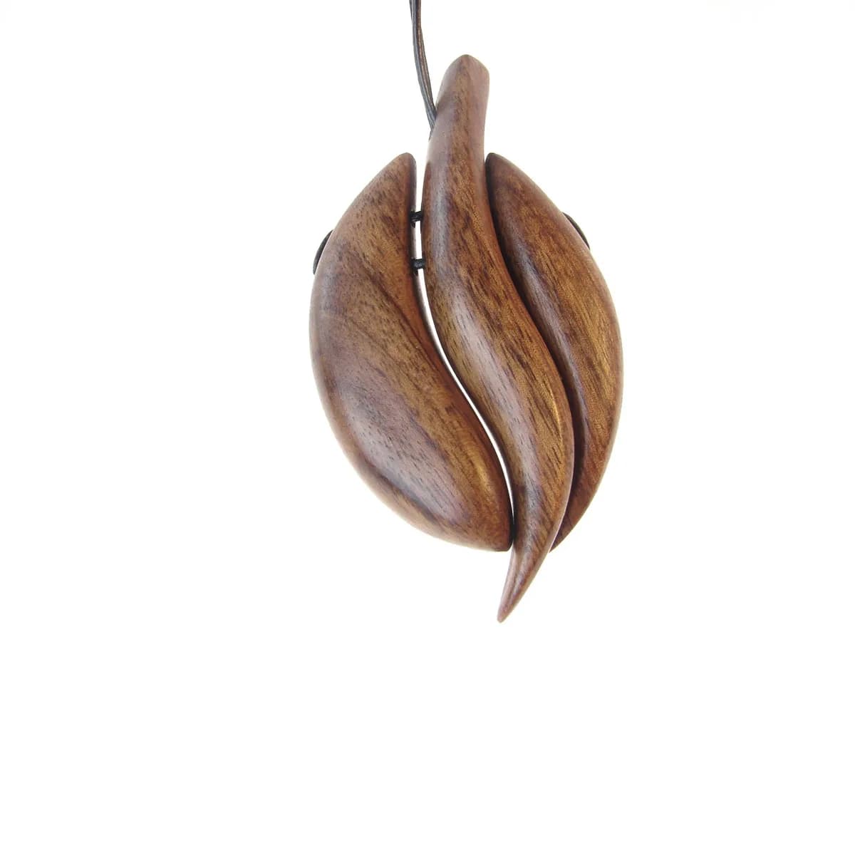 Pendant elegance